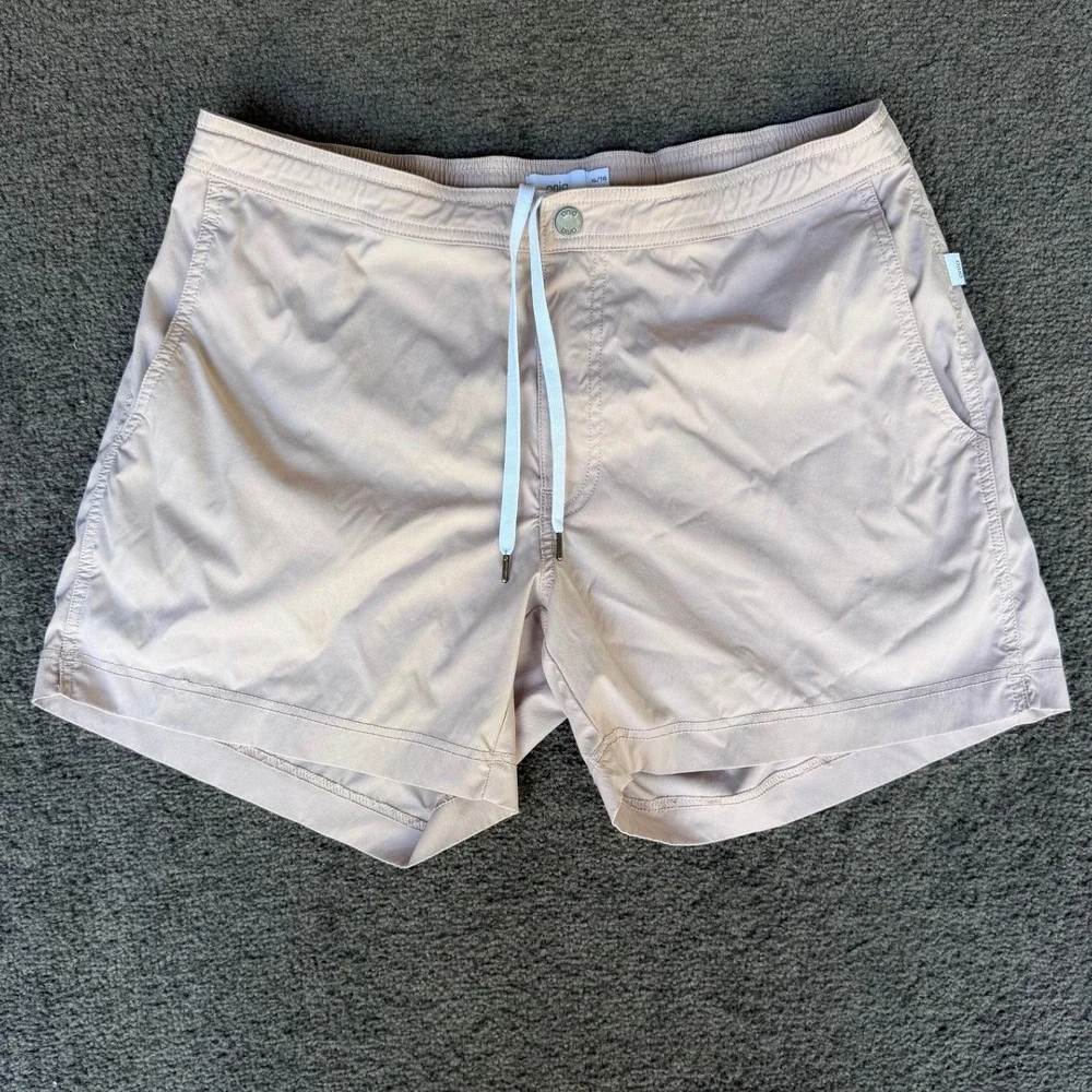 Onia Charles 7 Inch Swim Trunks Mens XL Beige Tan Nylon Stretch Mesh Lined XL/TG